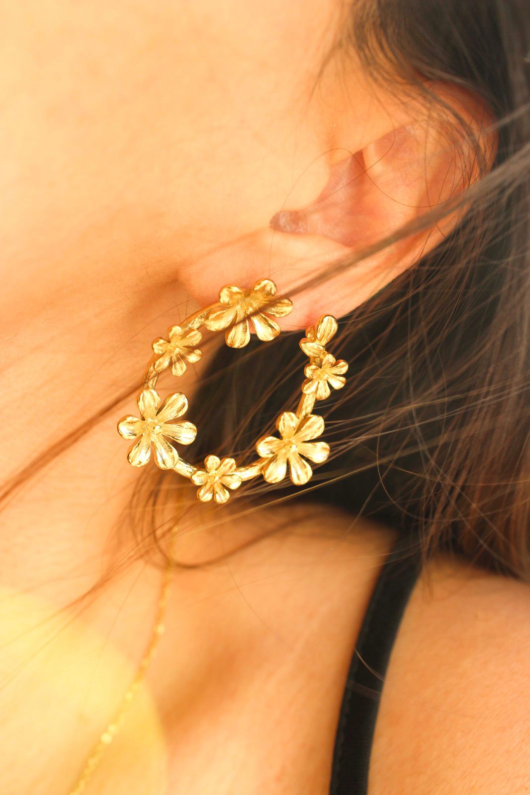 Brincos Flores Noa | Dourado