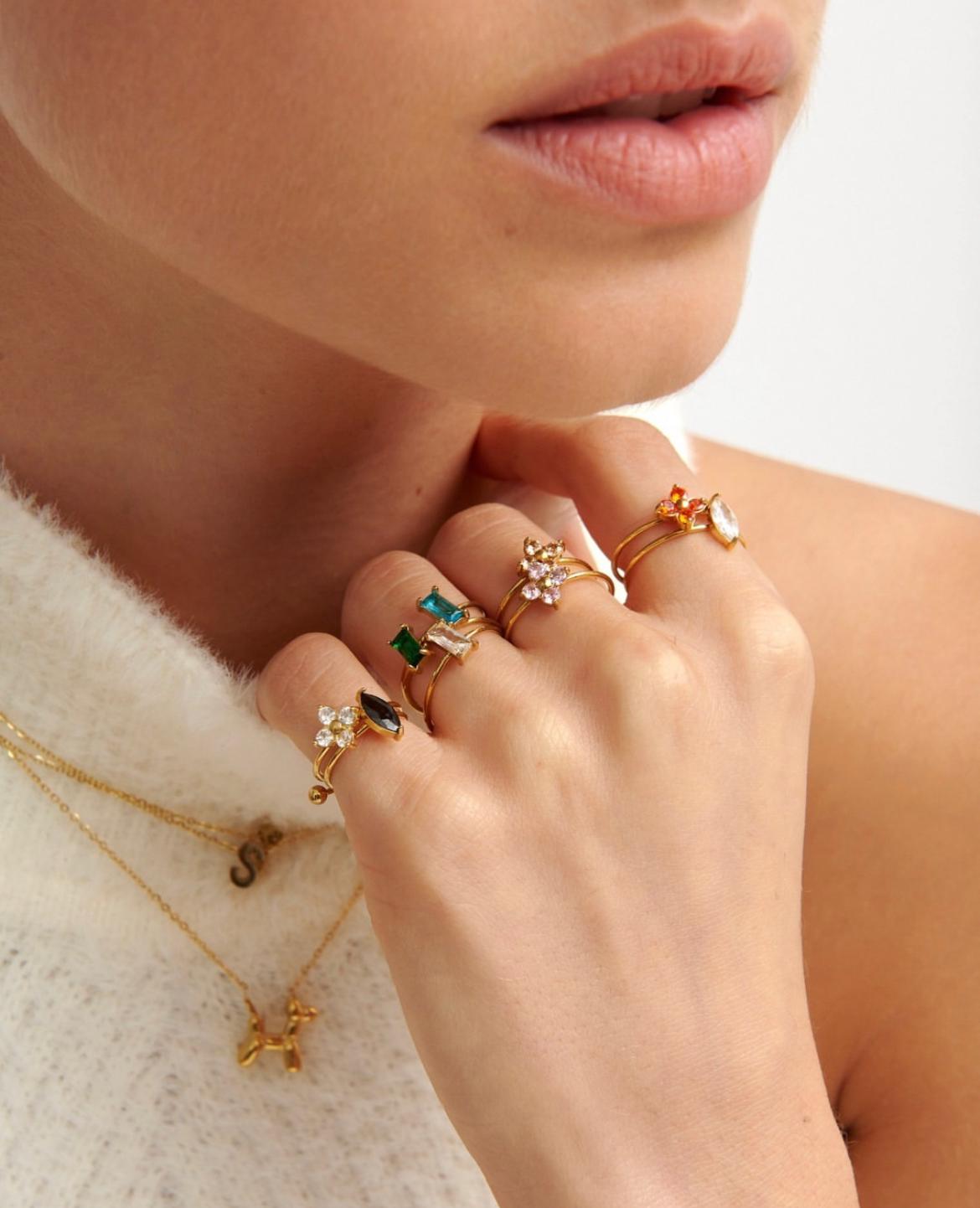 Anel Flor Creme | Dourado